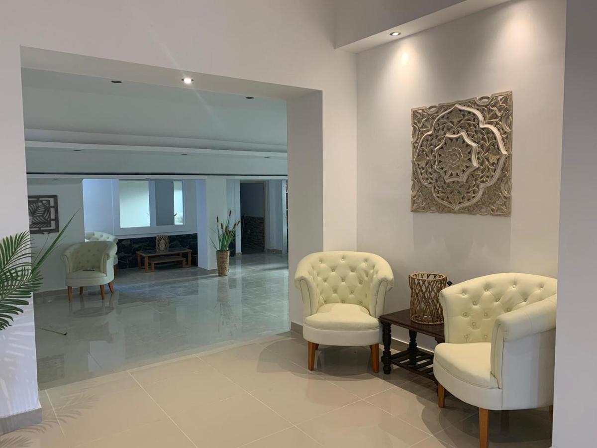 Hotel American ปีรีอาโปลิส ภายนอก รูปภาพ