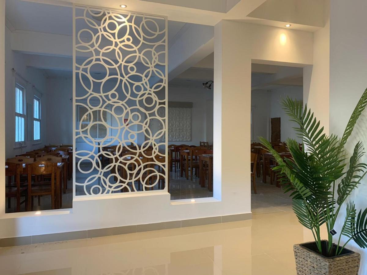 Hotel American ปีรีอาโปลิส ภายนอก รูปภาพ