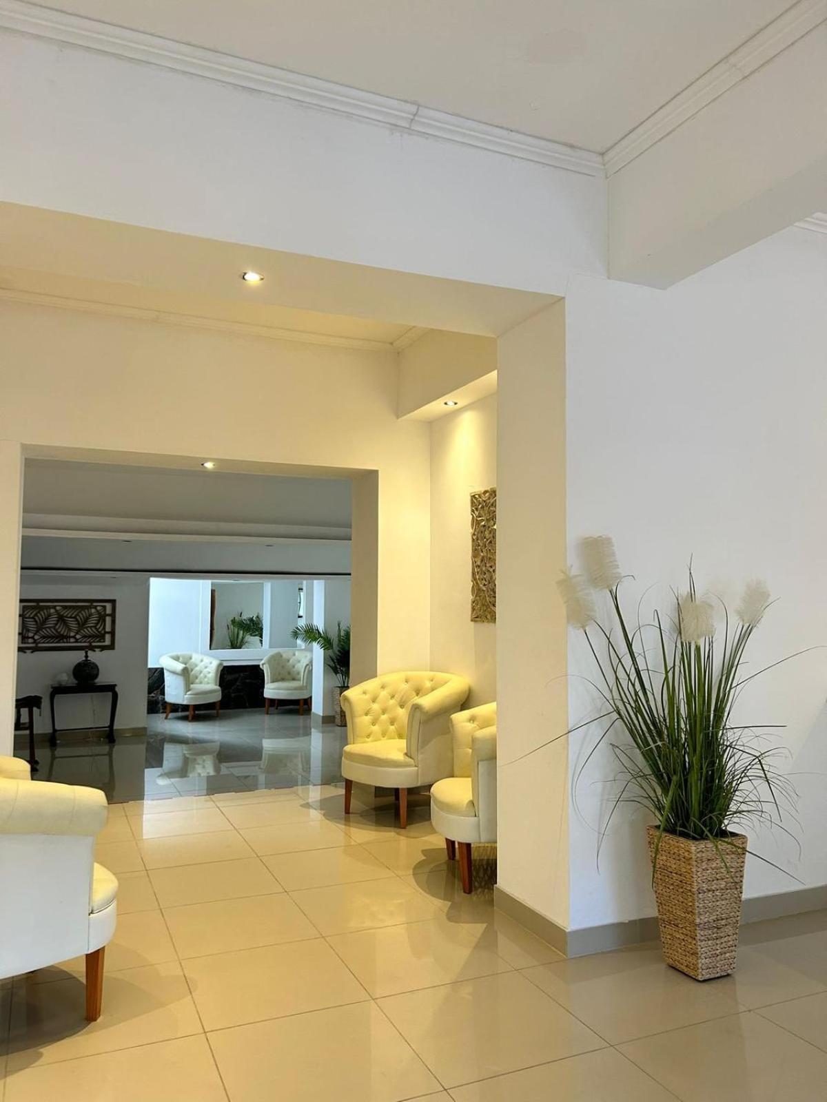 Hotel American ปีรีอาโปลิส ภายนอก รูปภาพ